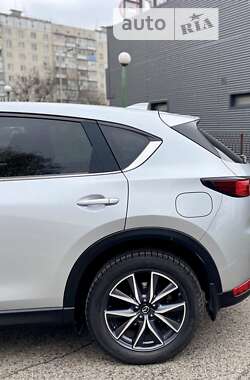 Внедорожник / Кроссовер Mazda CX-5 2018 в Черновцах