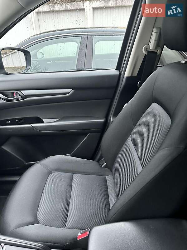 Внедорожник / Кроссовер Mazda CX-5 2017 в Киеве