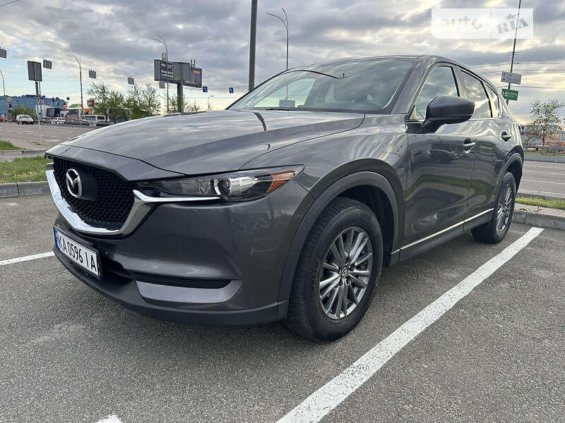 Позашляховик / Кросовер Mazda CX-5 2017 в Києві