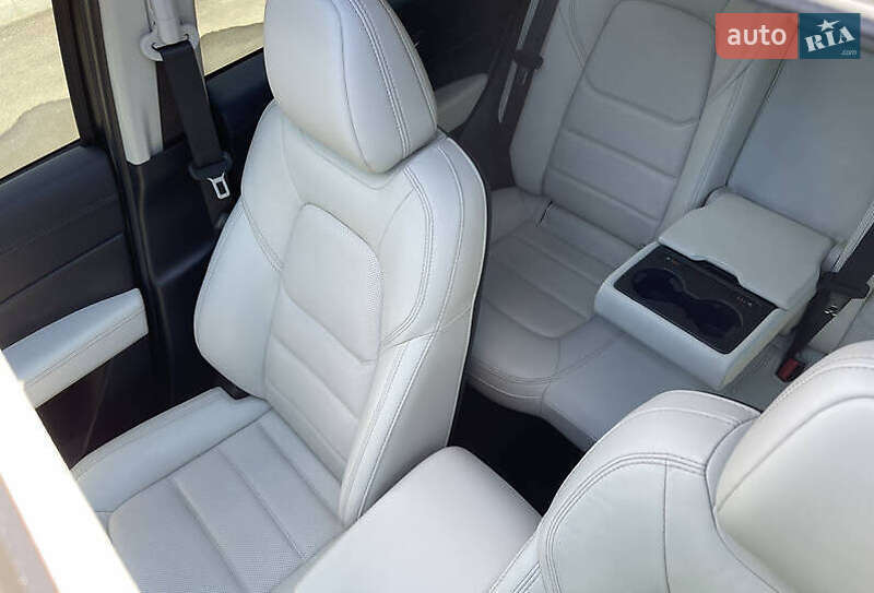 Внедорожник / Кроссовер Mazda CX-5 2019 в Ивано-Франковске