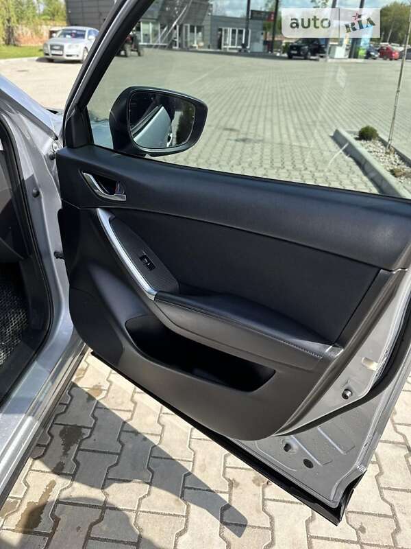 Внедорожник / Кроссовер Mazda CX-5 2015 в Ивано-Франковске
