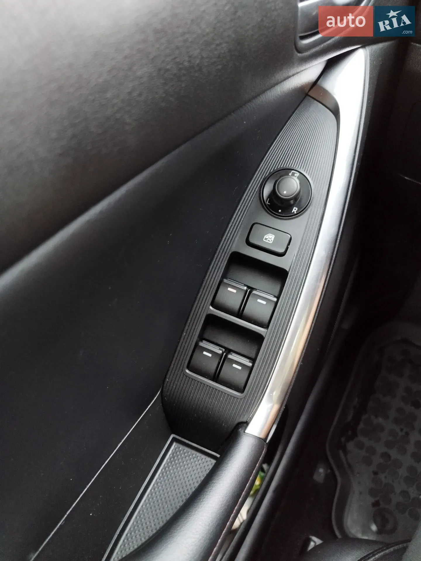 2012 Mazda CX-5 - мініатюра 16