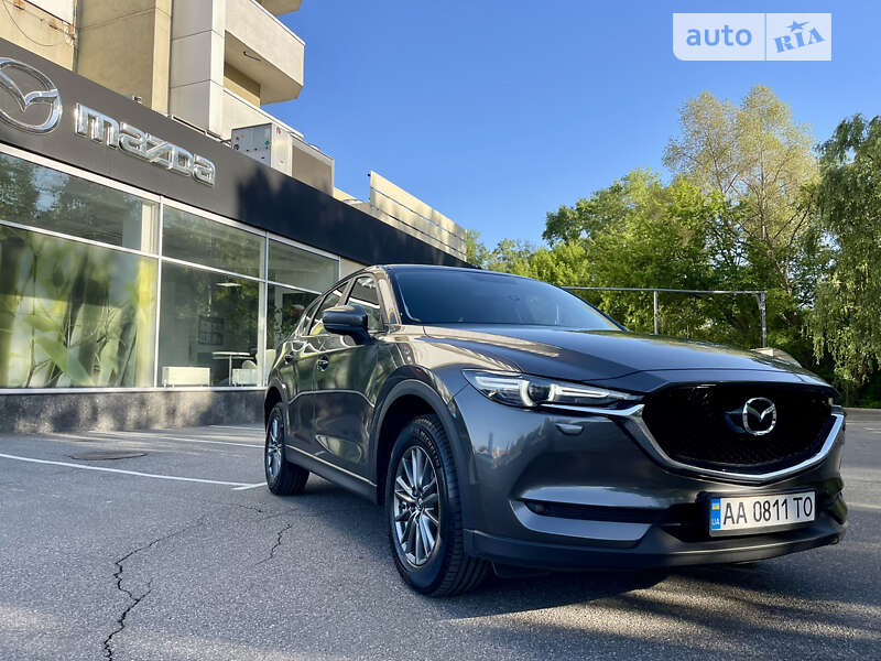Внедорожник / Кроссовер Mazda CX-5 2018 в 