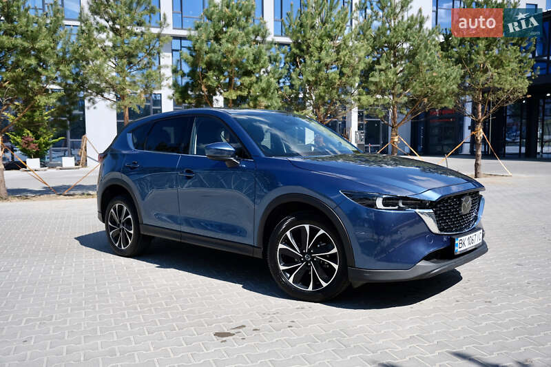 Внедорожник / Кроссовер Mazda CX-5 2022 в Ровно