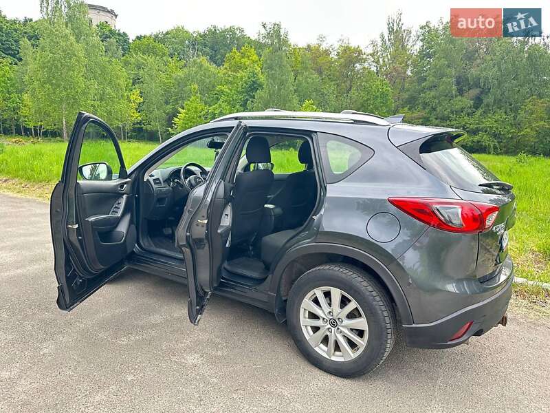 Внедорожник / Кроссовер Mazda CX-5 2015 в Киеве