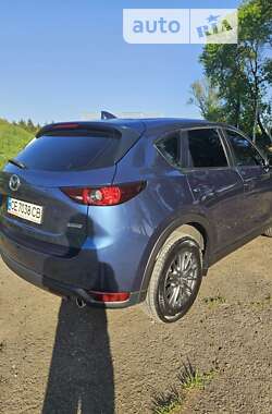 Внедорожник / Кроссовер Mazda CX-5 2017 в Черновцах