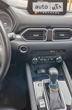 Внедорожник / Кроссовер Mazda CX-5 2018 в Калуше