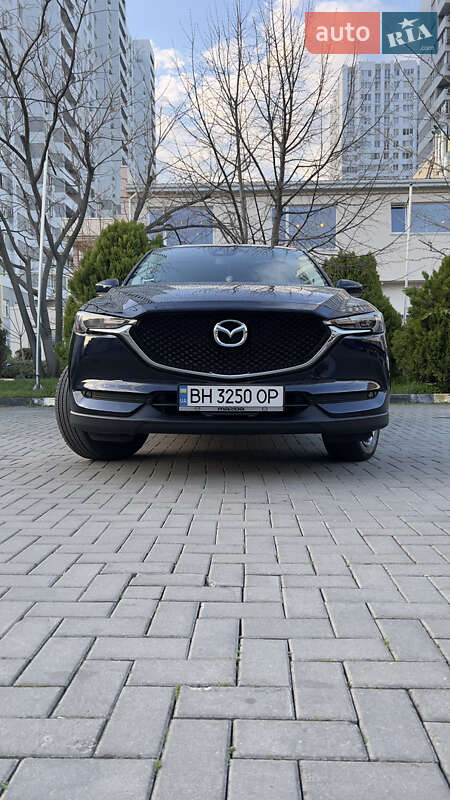 Позашляховик / Кросовер Mazda CX-5 2017 в Одесі