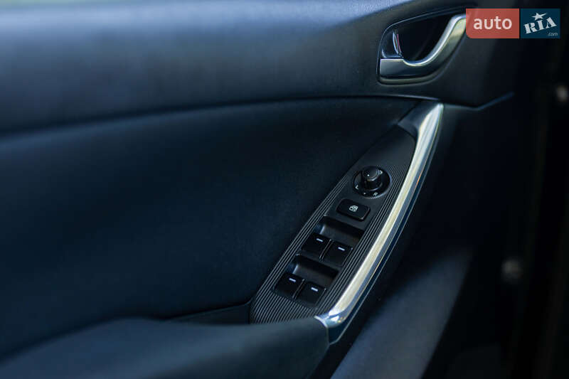 Внедорожник / Кроссовер Mazda CX-5 2012 в Дунаевцах