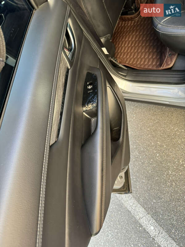 Внедорожник / Кроссовер Mazda CX-5 2018 в Киеве