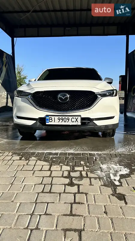 Внедорожник / Кроссовер Mazda CX-5 2018 в 