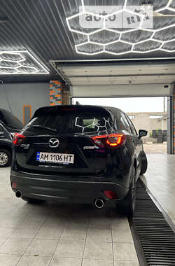 Позашляховик / Кросовер Mazda CX-5 2015 в Житомирі