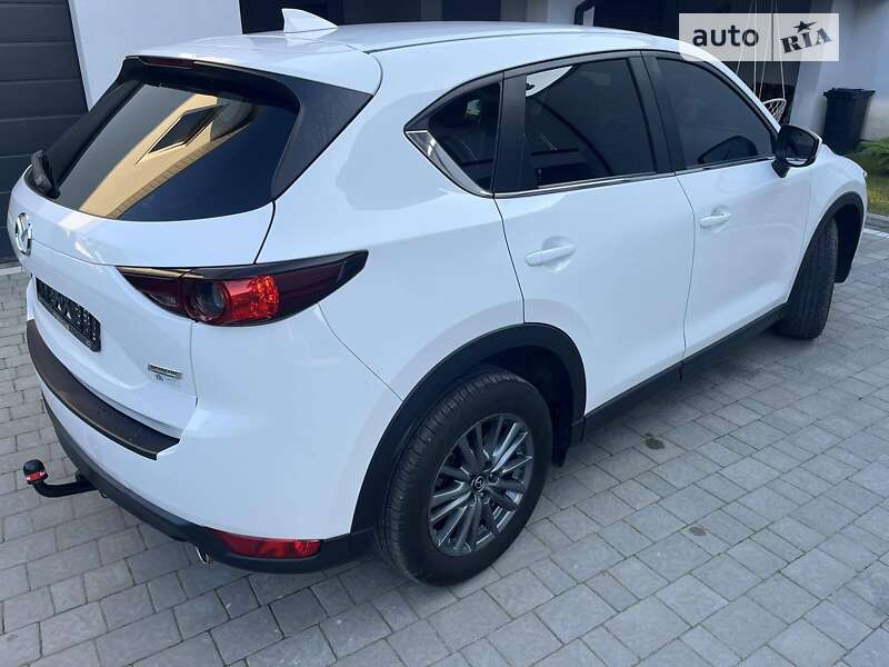 Внедорожник / Кроссовер Mazda CX-5 2017 в Дрогобыче