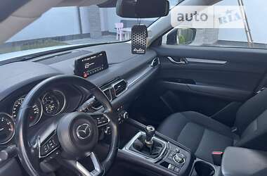Внедорожник / Кроссовер Mazda CX-5 2017 в 