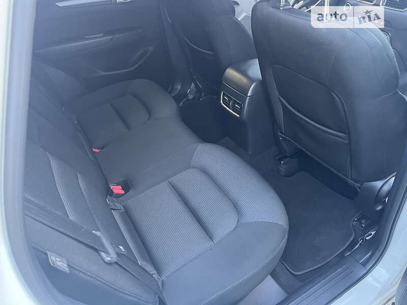 Внедорожник / Кроссовер Mazda CX-5 2017 в Дрогобыче