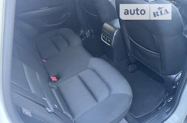Внедорожник / Кроссовер Mazda CX-5 2017 в 