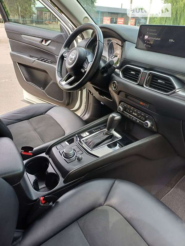 Внедорожник / Кроссовер Mazda CX-5 2020 в Першотравенске