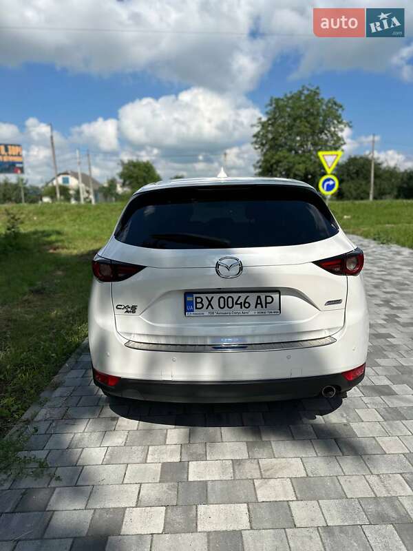 Внедорожник / Кроссовер Mazda CX-5 2018 в Староконстантинове