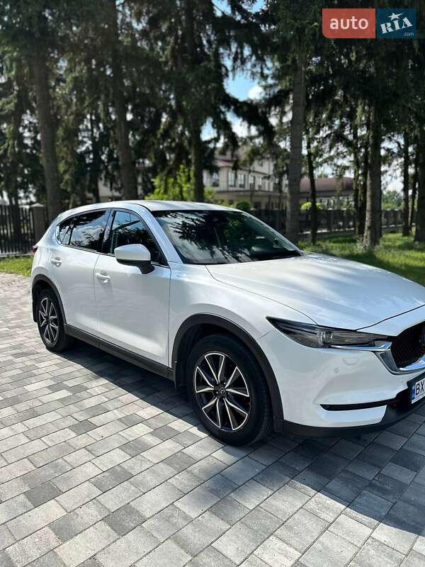 Внедорожник / Кроссовер Mazda CX-5 2018 в Староконстантинове