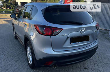 Позашляховик / Кросовер Mazda CX-5 2016 в Чернівцях