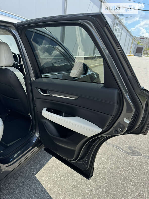 Внедорожник / Кроссовер Mazda CX-5 2019 в Киеве