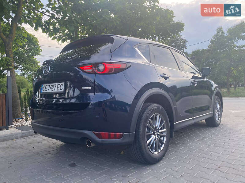 Позашляховик / Кросовер Mazda CX-5 2017 в Чернівцях
