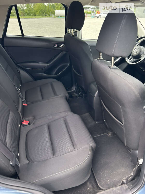 Внедорожник / Кроссовер Mazda CX-5 2016 в Сокале