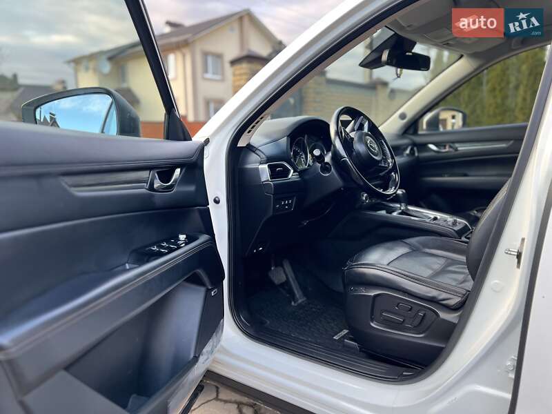 Внедорожник / Кроссовер Mazda CX-5 2018 в Луцке