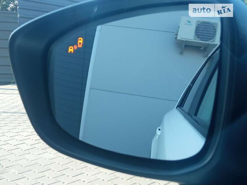 Внедорожник / Кроссовер Mazda CX-5 2014 в Нововолынске