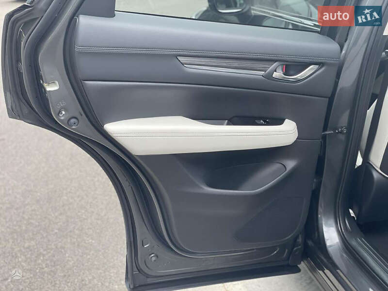 Внедорожник / Кроссовер Mazda CX-5 2018 в Киеве