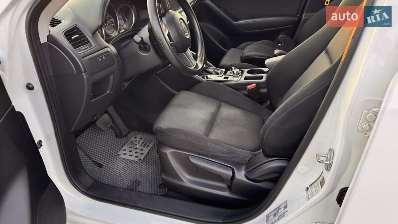 Позашляховик / Кросовер Mazda CX-5 2016 в Львові