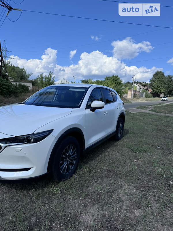 Внедорожник / Кроссовер Mazda CX-5 2018 в 