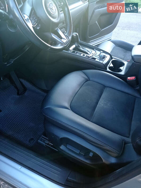 Внедорожник / Кроссовер Mazda CX-5 2019 в Киеве