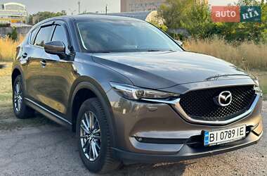 Внедорожник / Кроссовер Mazda CX-5 2018 в 