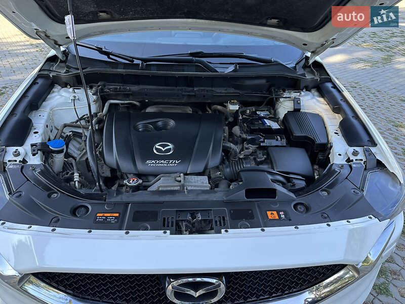 Внедорожник / Кроссовер Mazda CX-5 2017 в Харькове