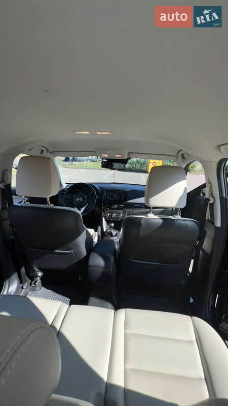 Внедорожник / Кроссовер Mazda CX-5 2014 в Долине