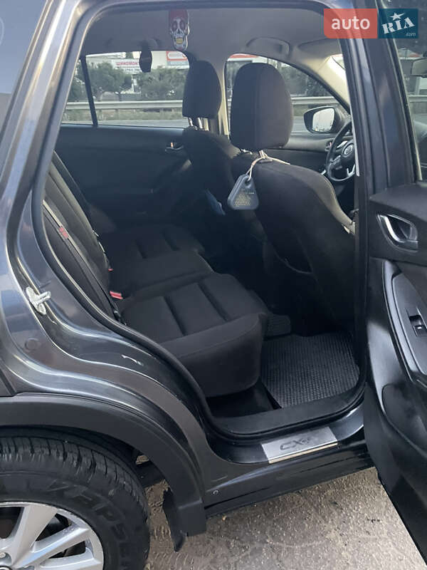Внедорожник / Кроссовер Mazda CX-5 2016 в Полтаве