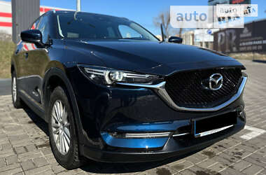 Позашляховик / Кросовер Mazda CX-5 2017 в Києві