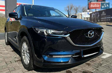 Позашляховик / Кросовер Mazda CX-5 2017 в Києві