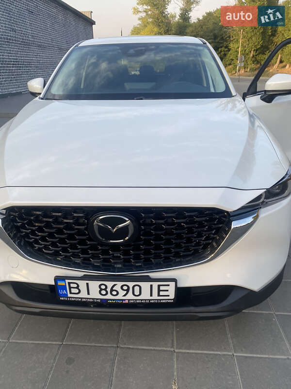 Внедорожник / Кроссовер Mazda CX-5 2023 в Светловодске