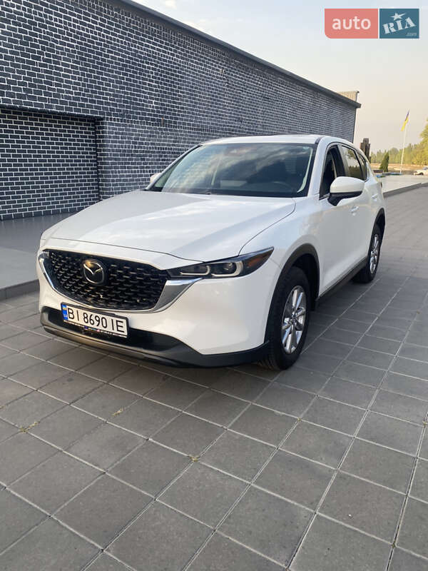 Внедорожник / Кроссовер Mazda CX-5 2023 в Светловодске