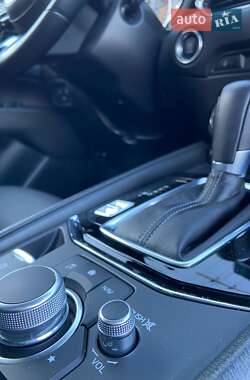 Внедорожник / Кроссовер Mazda CX-5 2020 в 