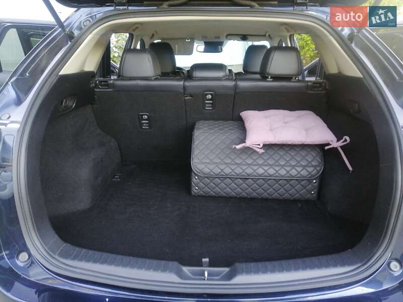 Внедорожник / Кроссовер Mazda CX-5 2017 в Днепре