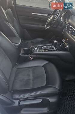Позашляховик / Кросовер Mazda CX-5 2018 в 