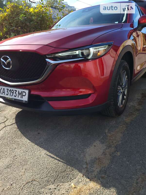 Внедорожник / Кроссовер Mazda CX-5 2017 в Киеве