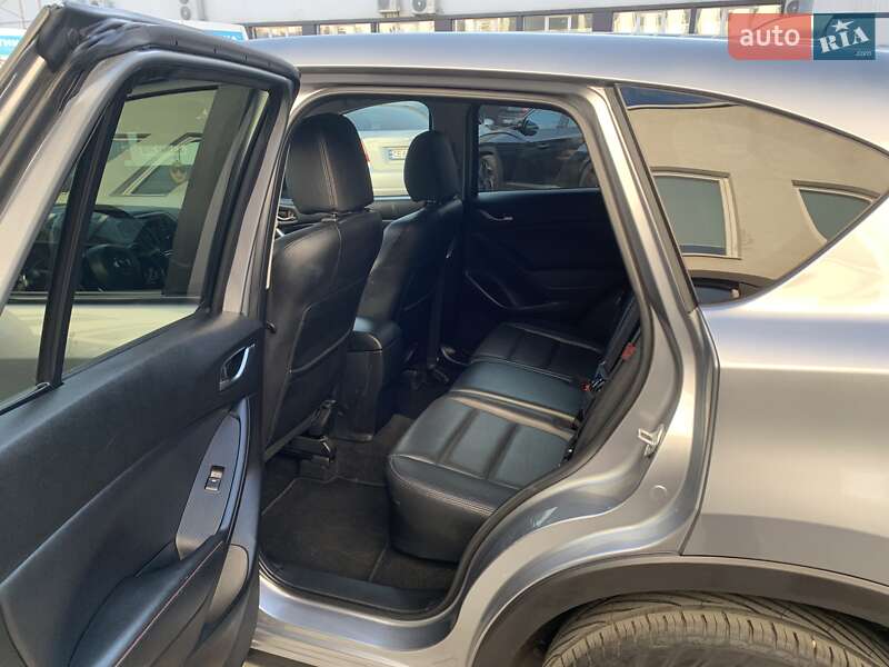 Внедорожник / Кроссовер Mazda CX-5 2014 в Черновцах