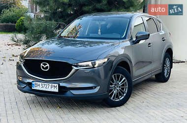 Внедорожник / Кроссовер Mazda CX-5 2018 в 