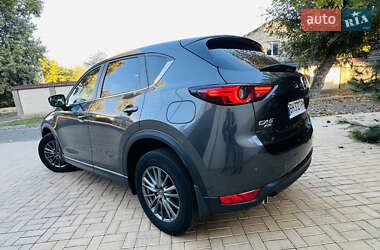 Внедорожник / Кроссовер Mazda CX-5 2018 в 