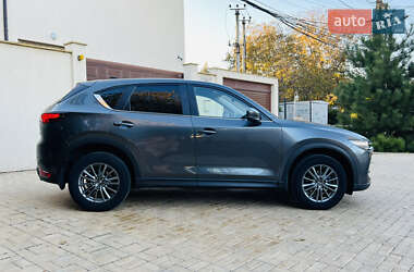 Внедорожник / Кроссовер Mazda CX-5 2018 в 