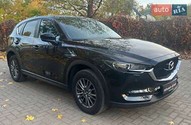 Позашляховик / Кросовер Mazda CX-5 2017 в Миколаєві